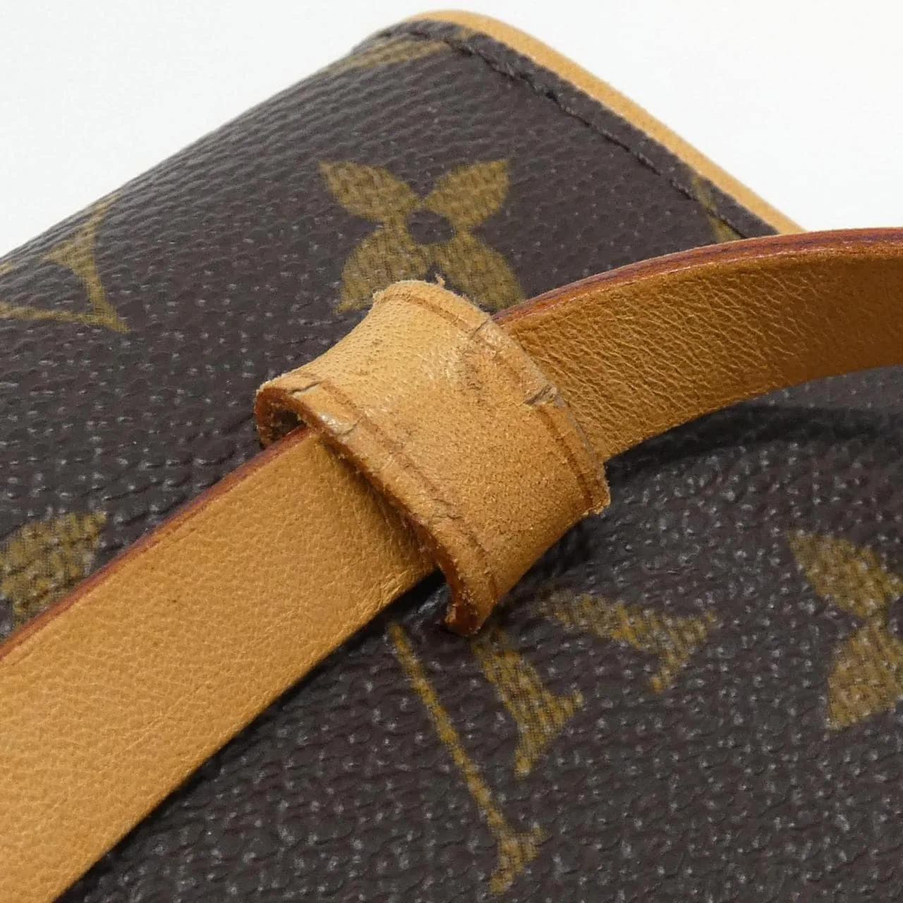 LOUIS VUITTON Pochette M51855+M67305 Belt Monogram 黑色 Monogram 中古品B - 縮圖 4