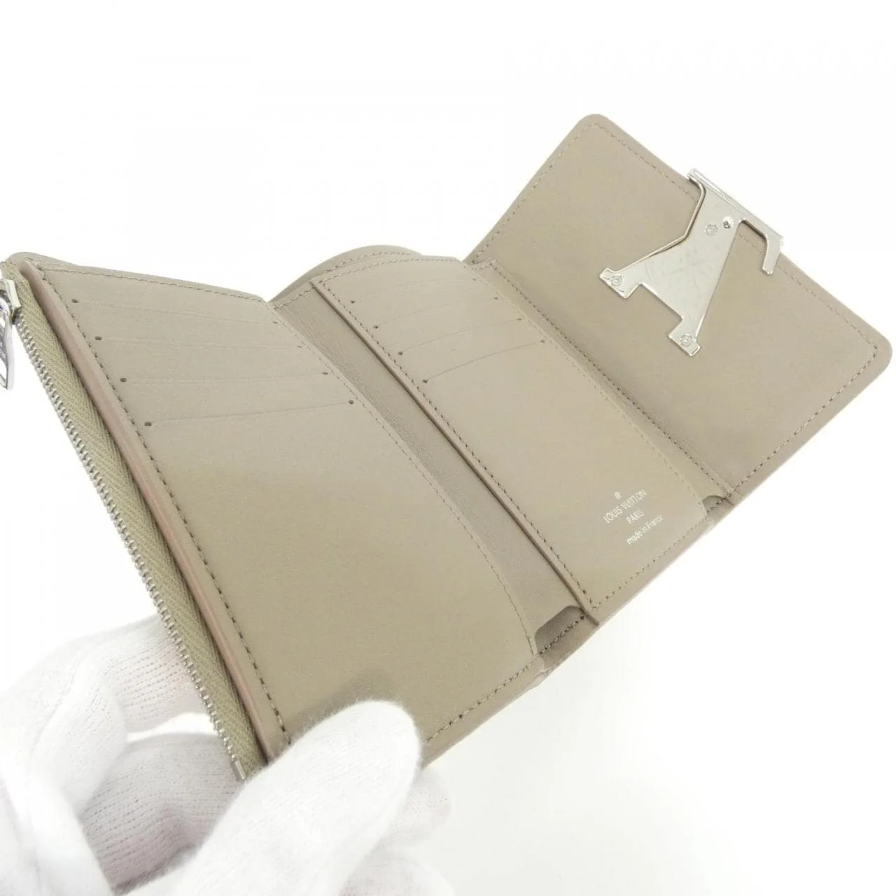 LOUIS VUITTON Capucines M83573 Wallet Canvas Beige Canvas Rank A - Thumbnail 3