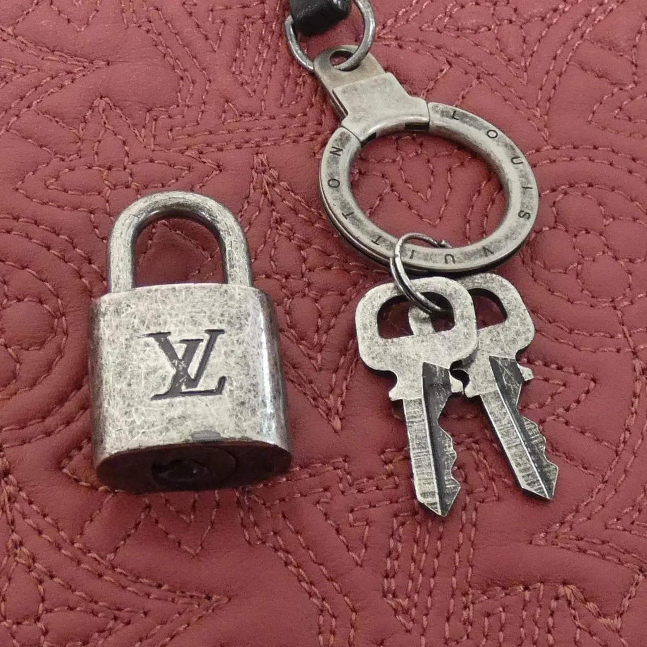 LOUIS VUITTON M93155 Shoulder Lambskin Black Lambskin Rank A - Thumbnail 3