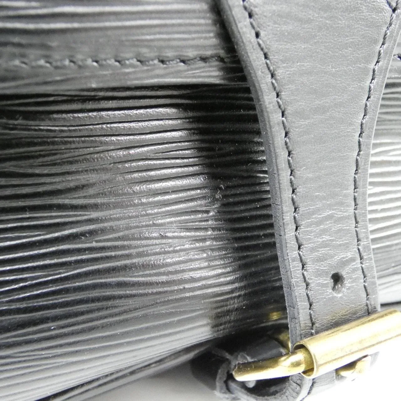 LOUIS VUITTON M52242 Shoulder Epi 黑色 Epi 中古品A - 縮圖 7