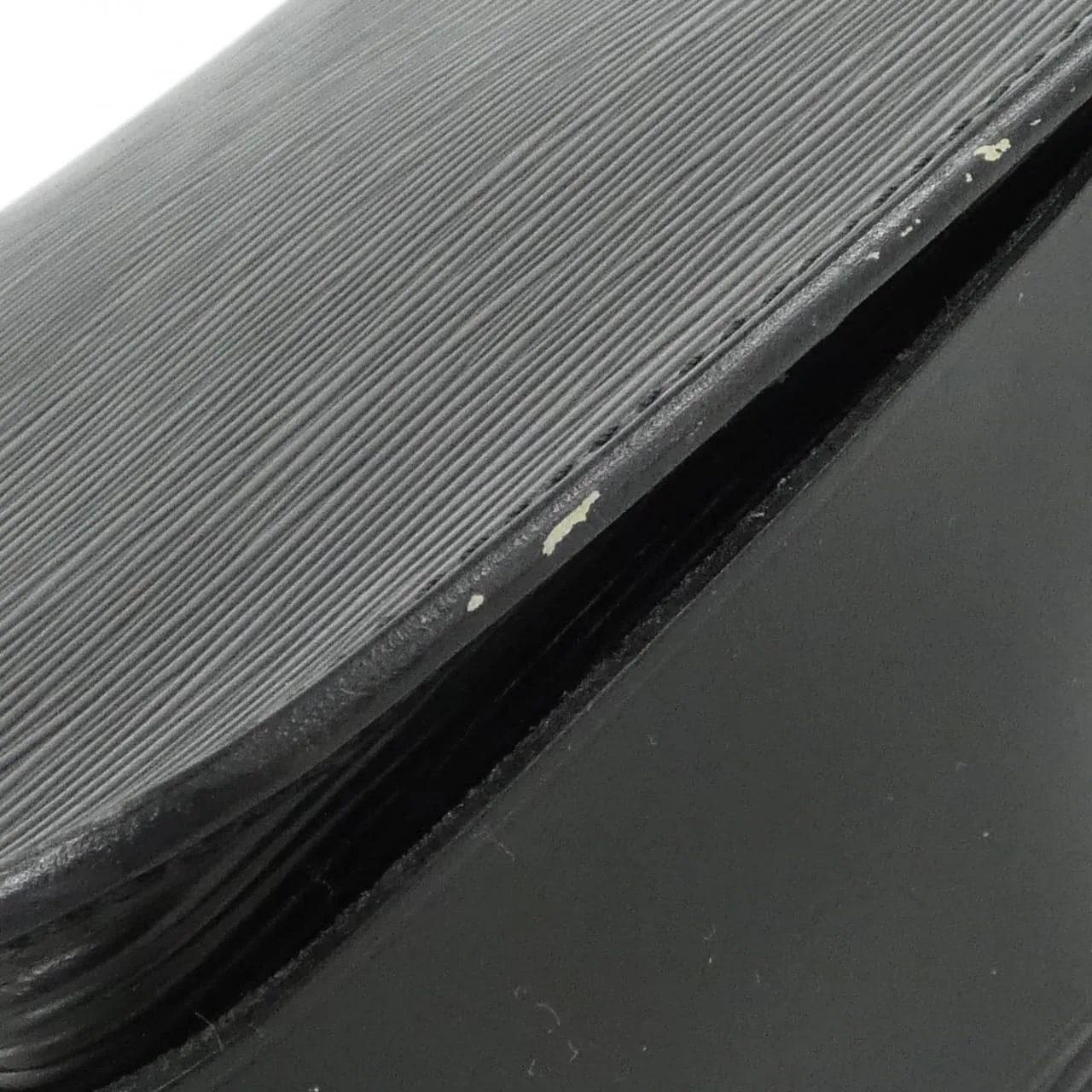 LOUIS VUITTON M52242 Shoulder Epi 黑色 Epi 中古品A - 縮圖 3