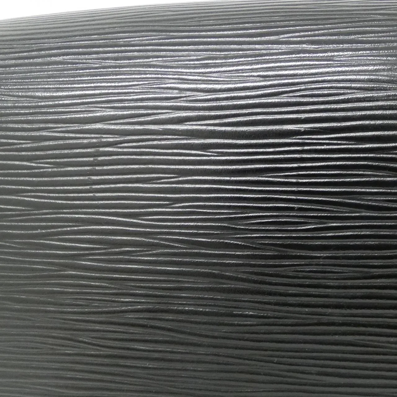 LOUIS VUITTON M52242 Shoulder Epi 黑色 Epi 中古品A - 縮圖 4