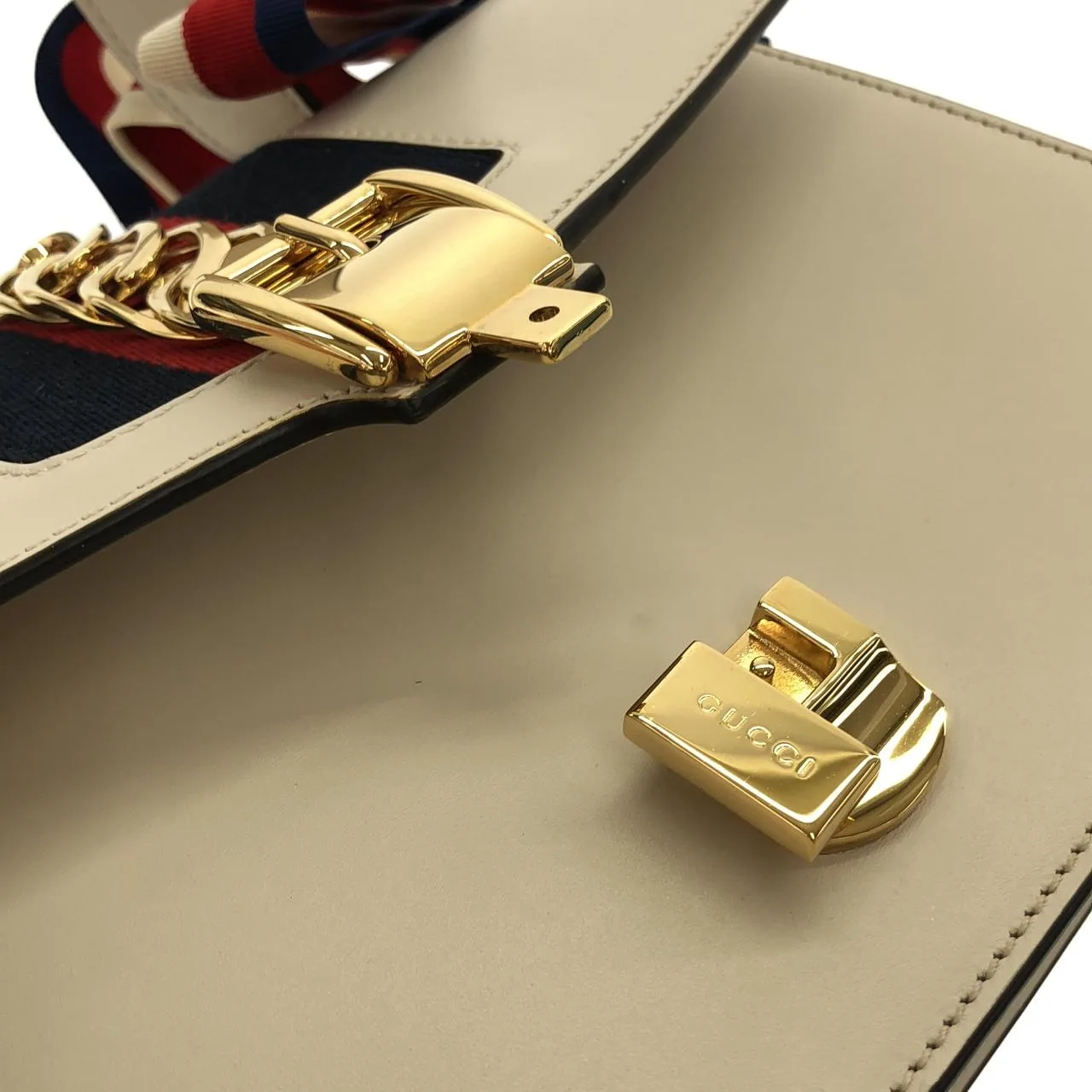 GUCCI Dionysus 421882 CVLEG Shoulder Leather 黑色 皮革 中古品A - 縮圖 4