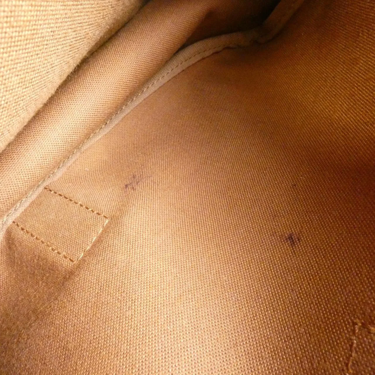 LOUIS VUITTON Saumur M42254 Shoulder Monogram