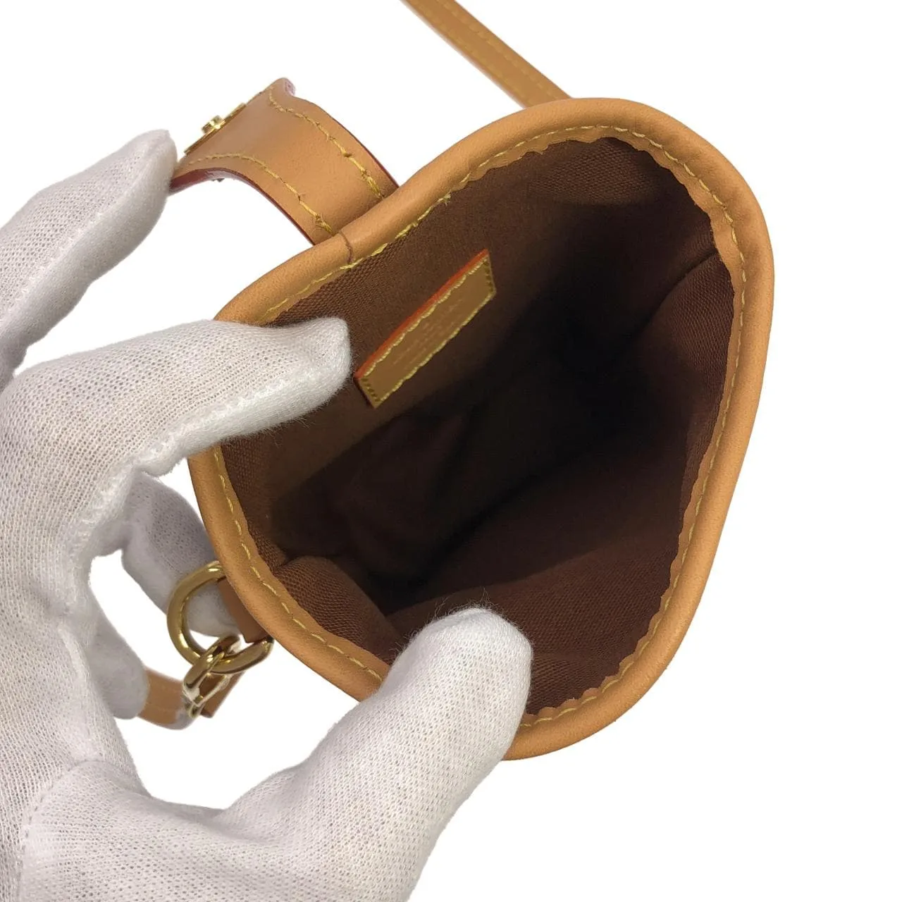 LOUIS VUITTON M80874 Pouch Monogram