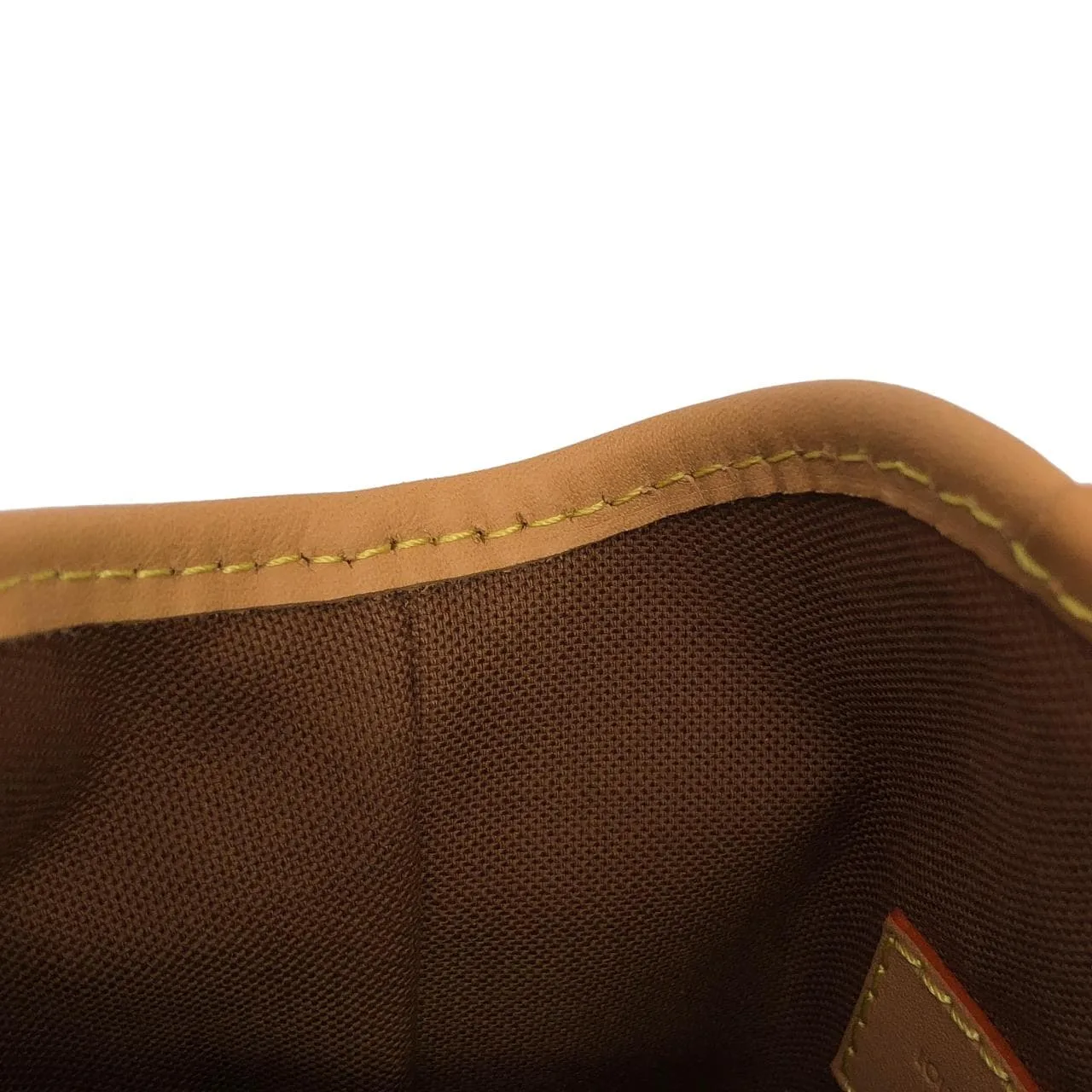 LOUIS VUITTON M80874 Pouch Monogram