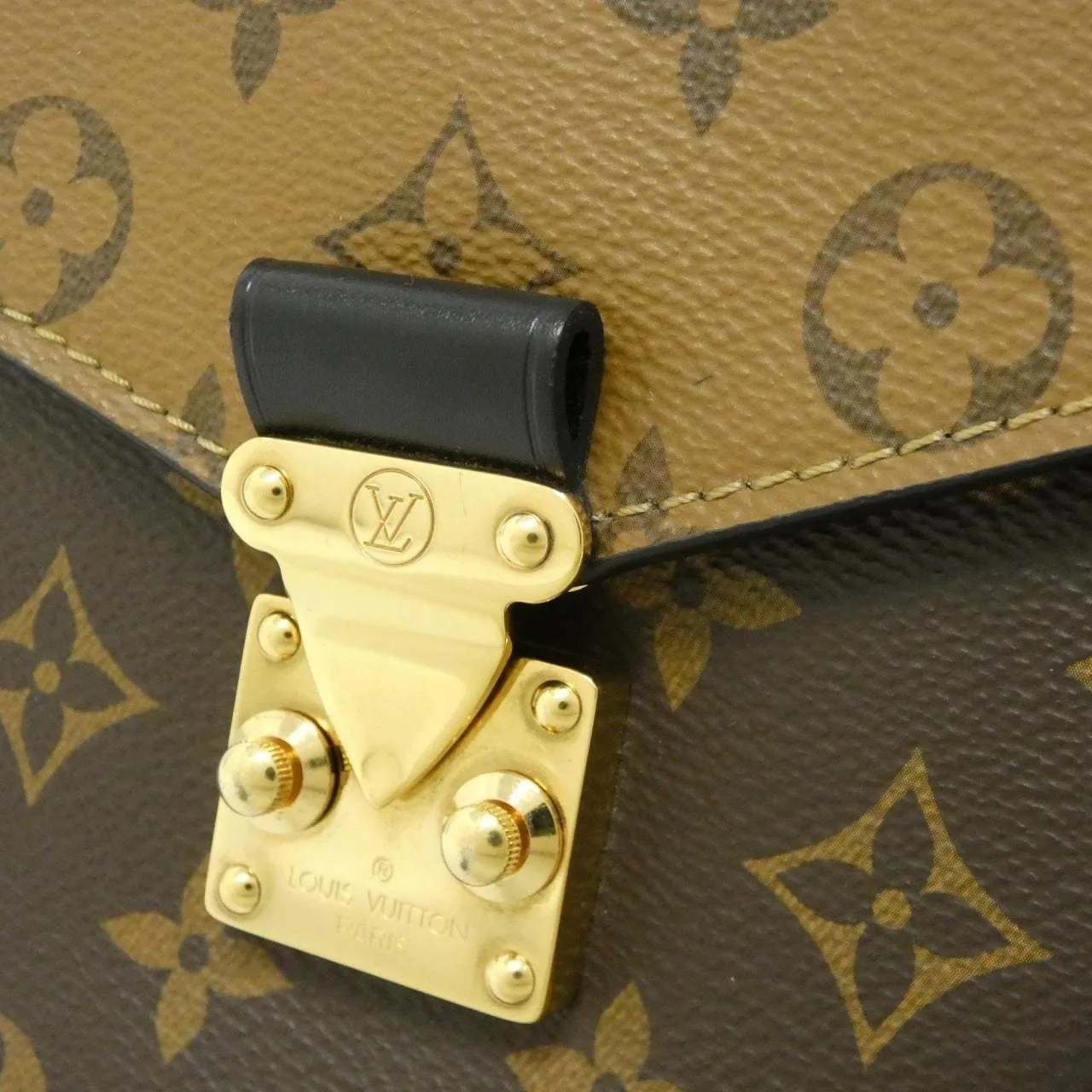 LOUIS VUITTON Pochette M44876 Handbag Monogram 黑色 Monogram 中古品A - 縮圖 4