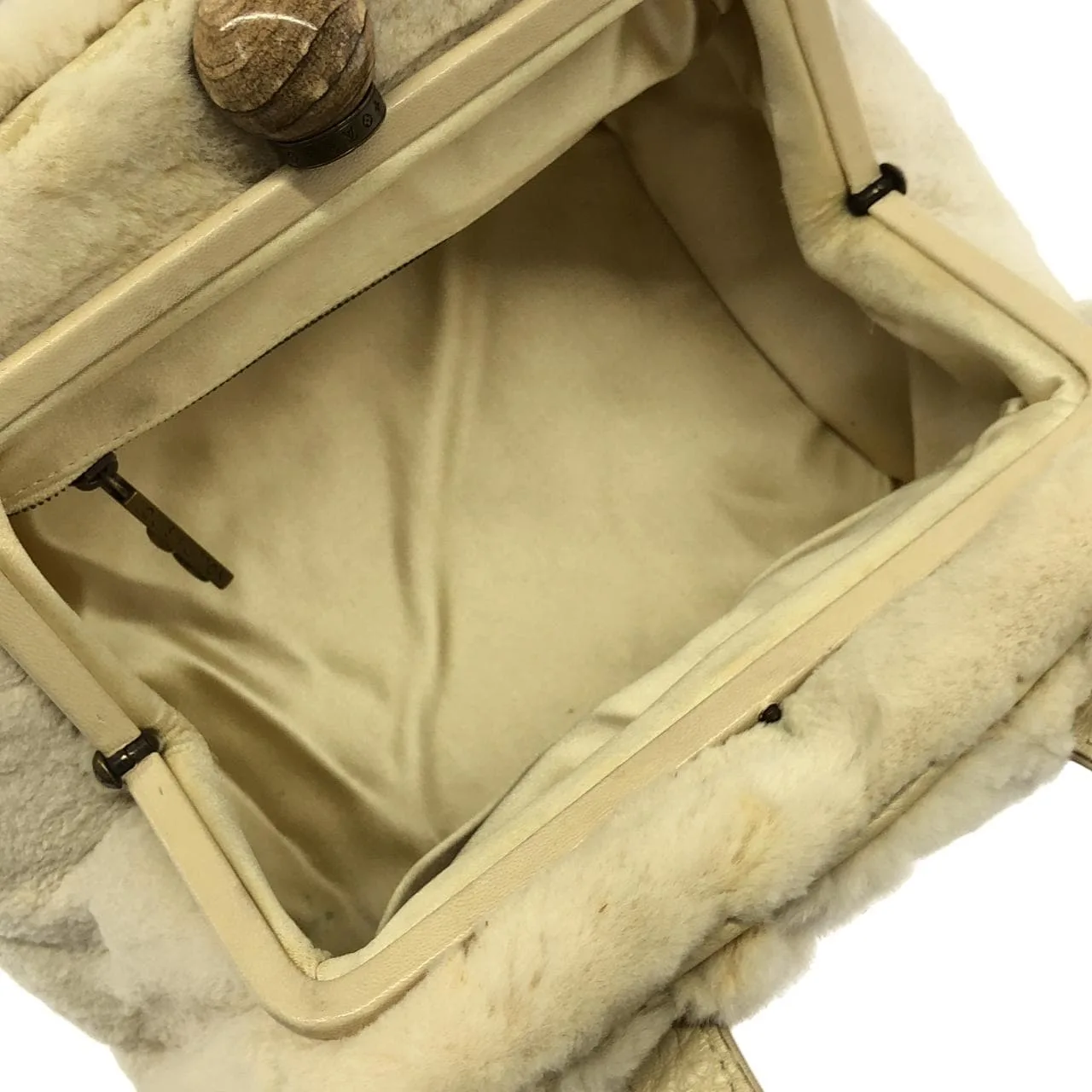 LOUIS VUITTON M95079 Handbag