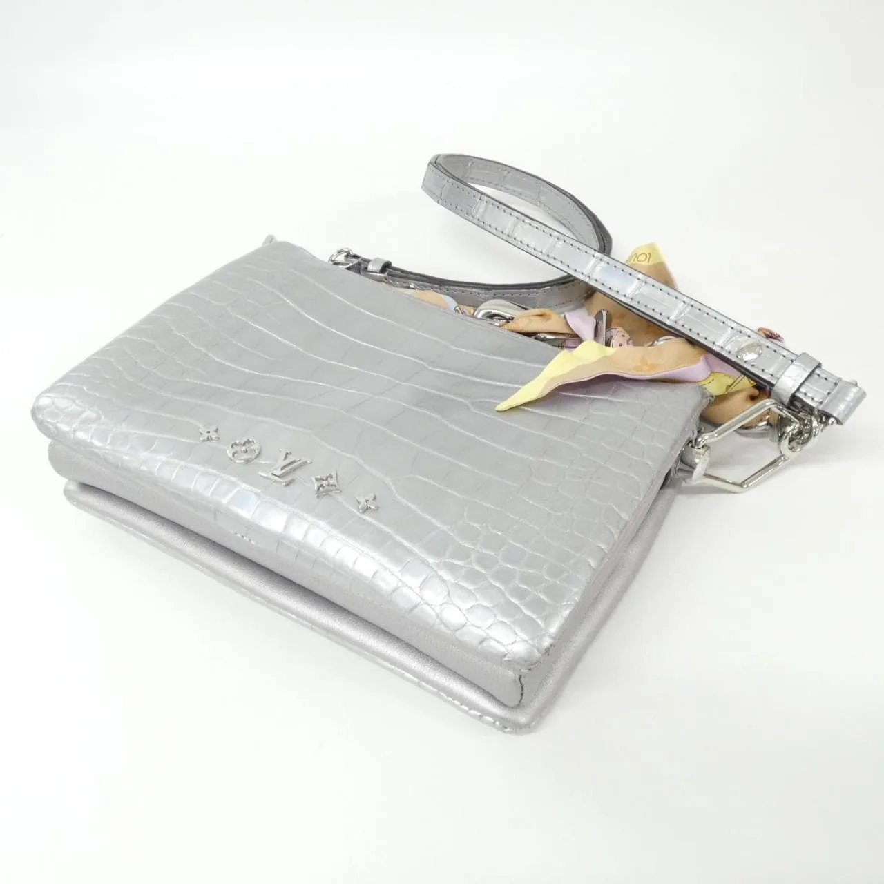 LOUIS VUITTON N84043 Shoulder Leather 銀色 皮革 中古品A - 縮圖 3