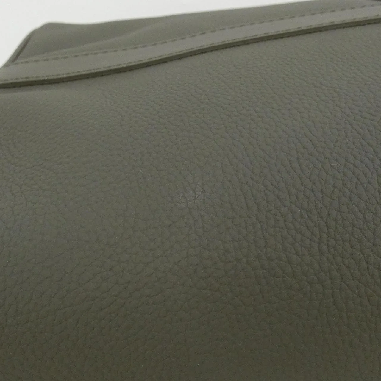 LOUIS VUITTON Keepall M21536 Boston Lambskin 黑色 羊皮 中古品A - 縮圖 3