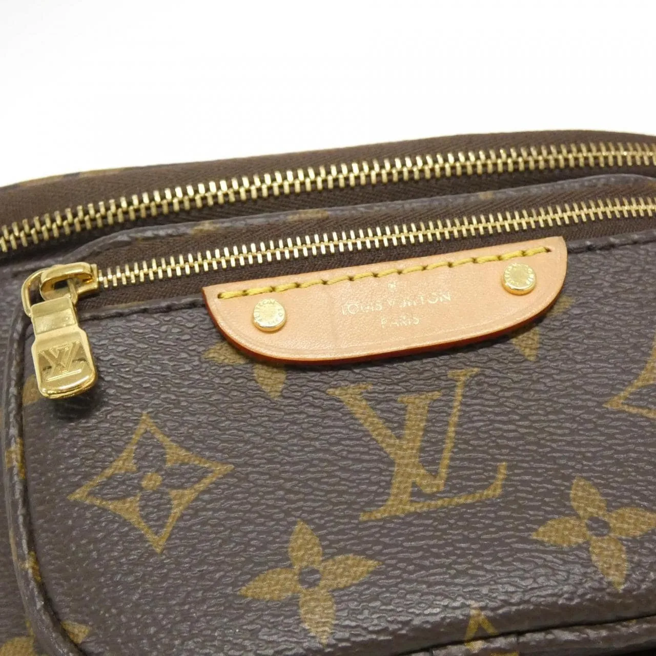 LOUIS VUITTON Bum Bag M82335 Shoulder Monogram 黑色 Monogram 中古品A - 縮圖 4