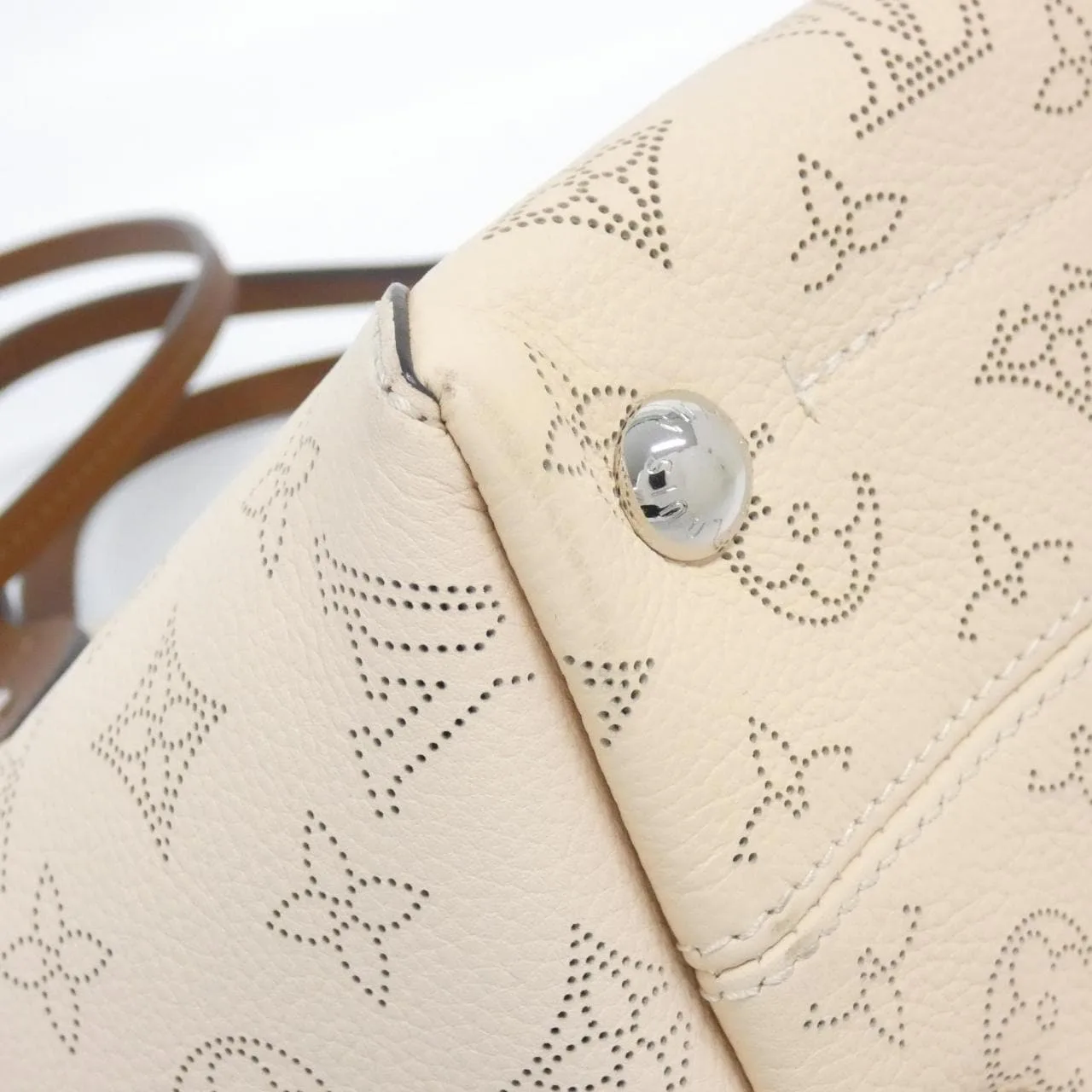 LOUIS VUITTON Mahina M51950 Handbag Black Rank A - Thumbnail 2