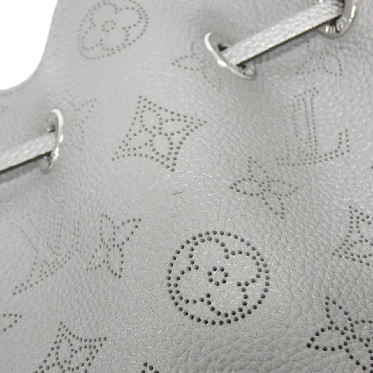 LOUIS VUITTON Mahina M21008 Shoulder Grey Rank B - Thumbnail 3