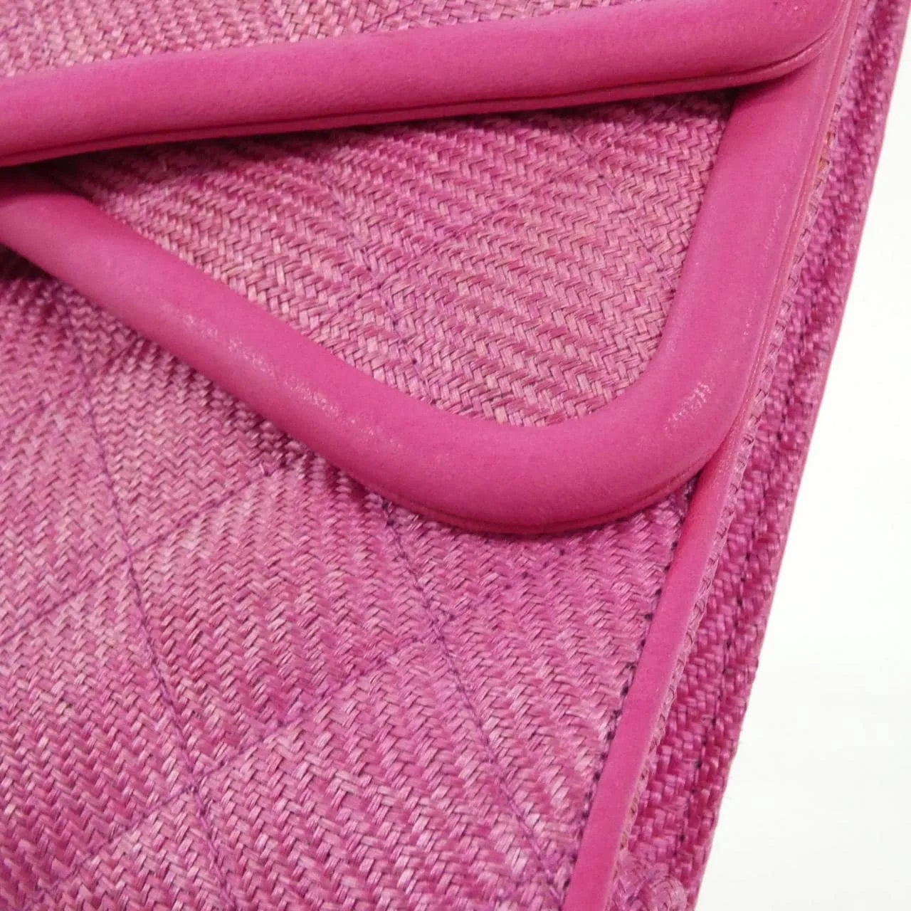 CHANEL Shoulder