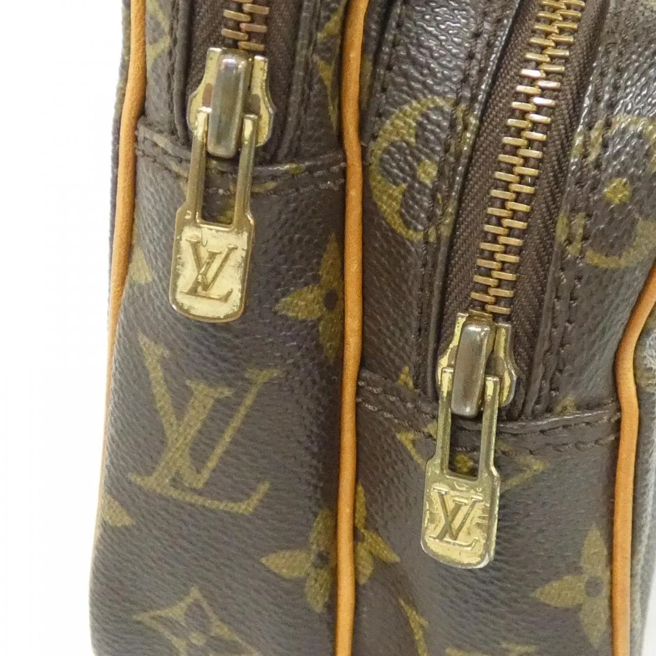 LOUIS VUITTON M45238 Shoulder Monogram