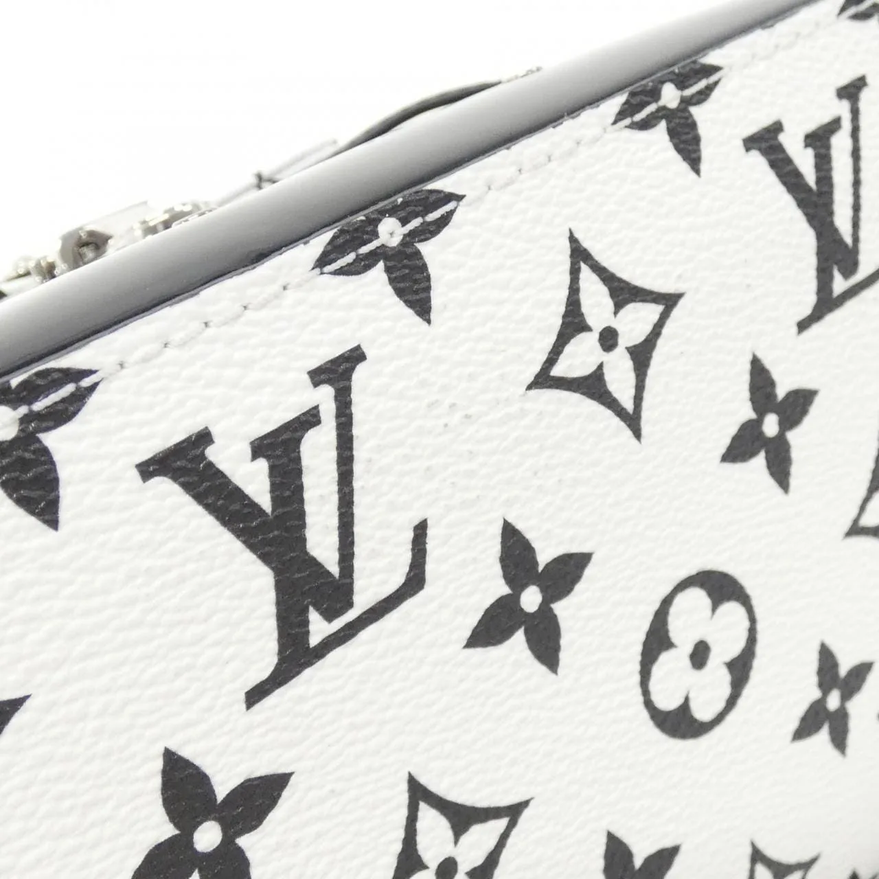 LOUIS VUITTON M53637 Backpack Vernis 黑色 Vernis 中古品A - 縮圖 3