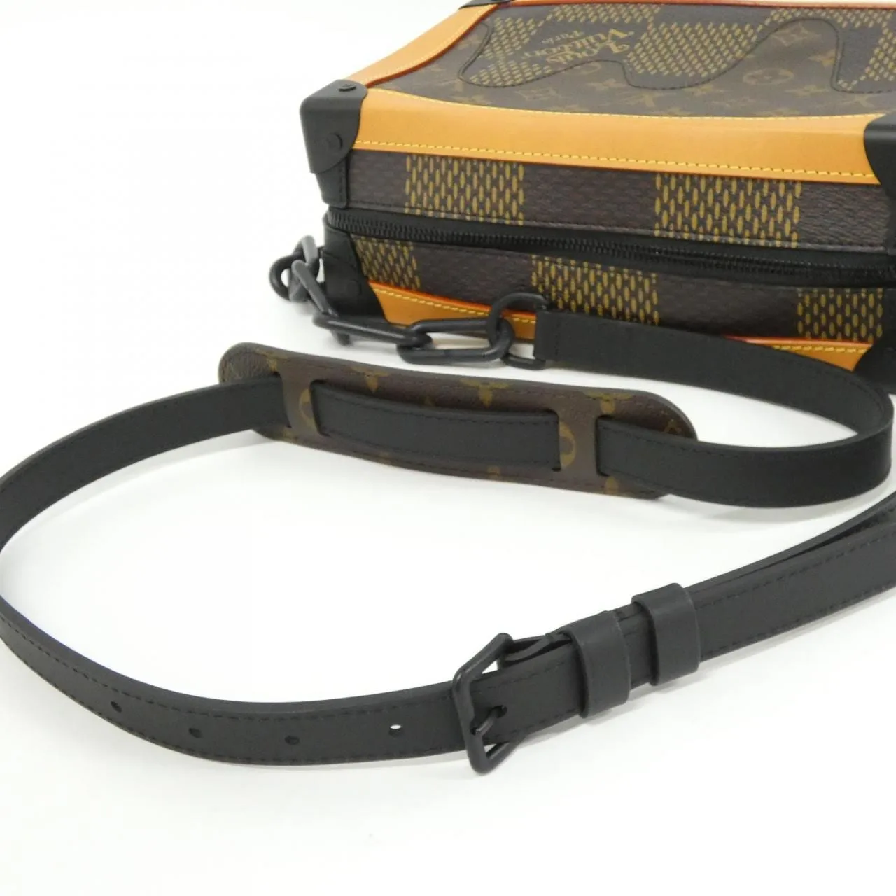 LOUIS VUITTON Soft Trunk N40381 Shoulder Damier