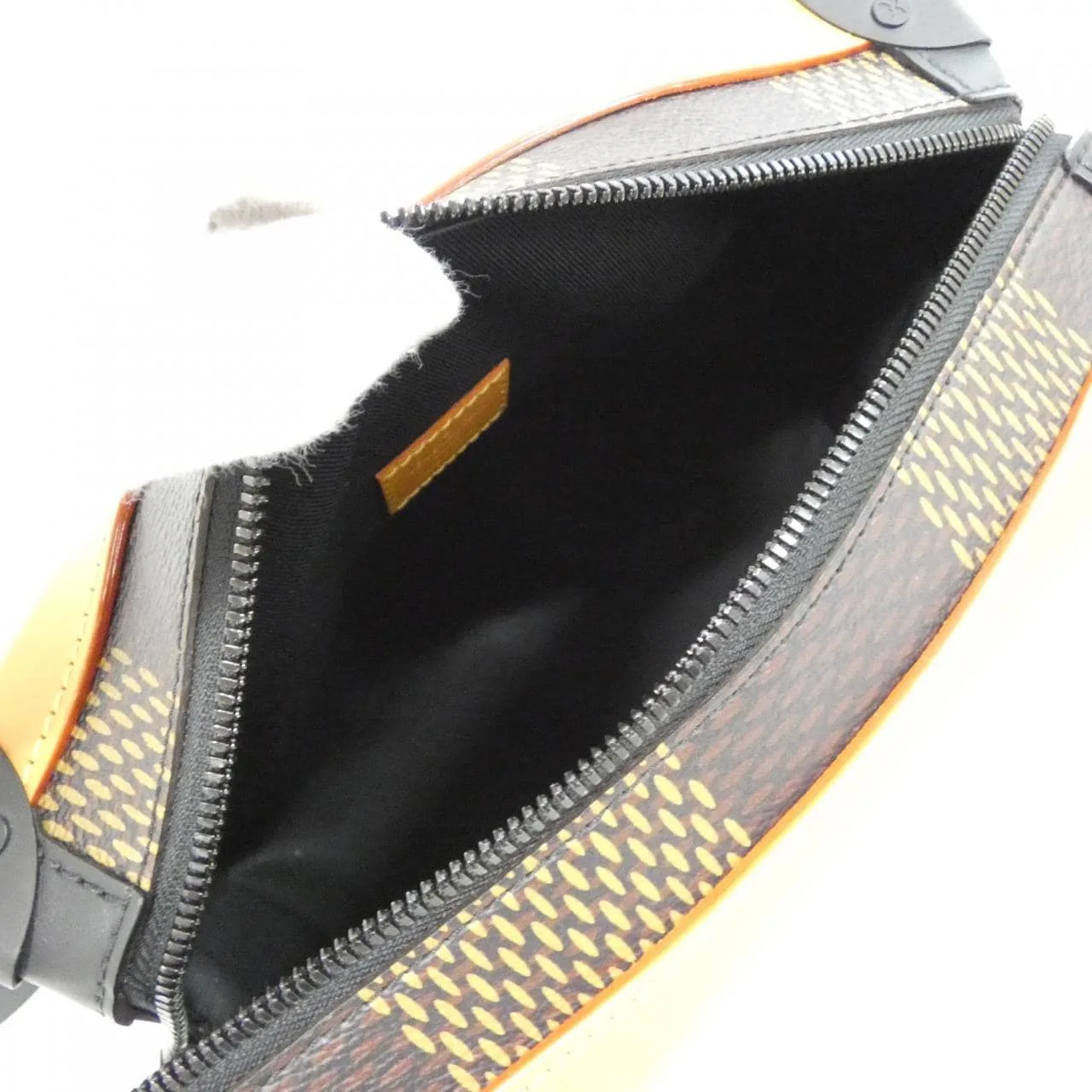 LOUIS VUITTON Soft Trunk N40381 Shoulder Damier
