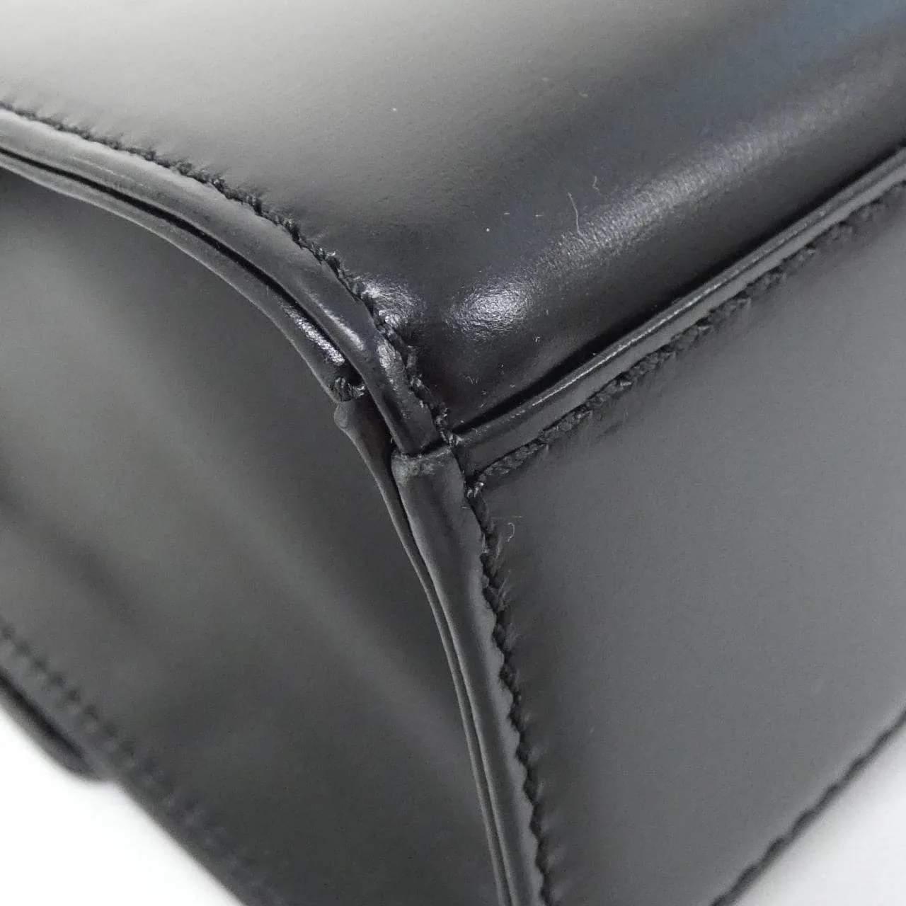 LOUIS VUITTON M63902 Handbag 黑色 中古品A - 縮圖 3