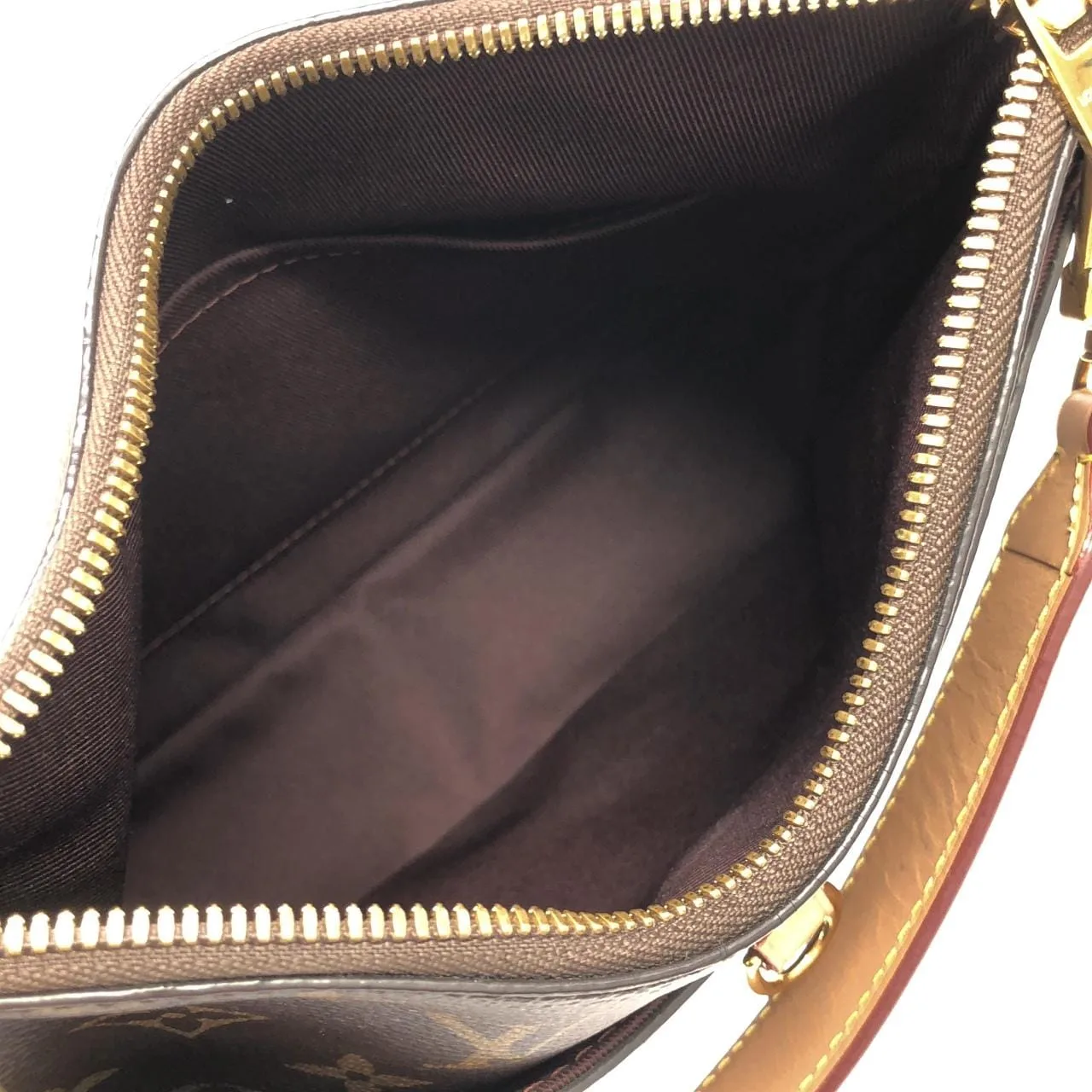 LOUIS VUITTON Odéon M45354 Shoulder Monogram 黑色 Monogram 中古品A - 縮圖 6