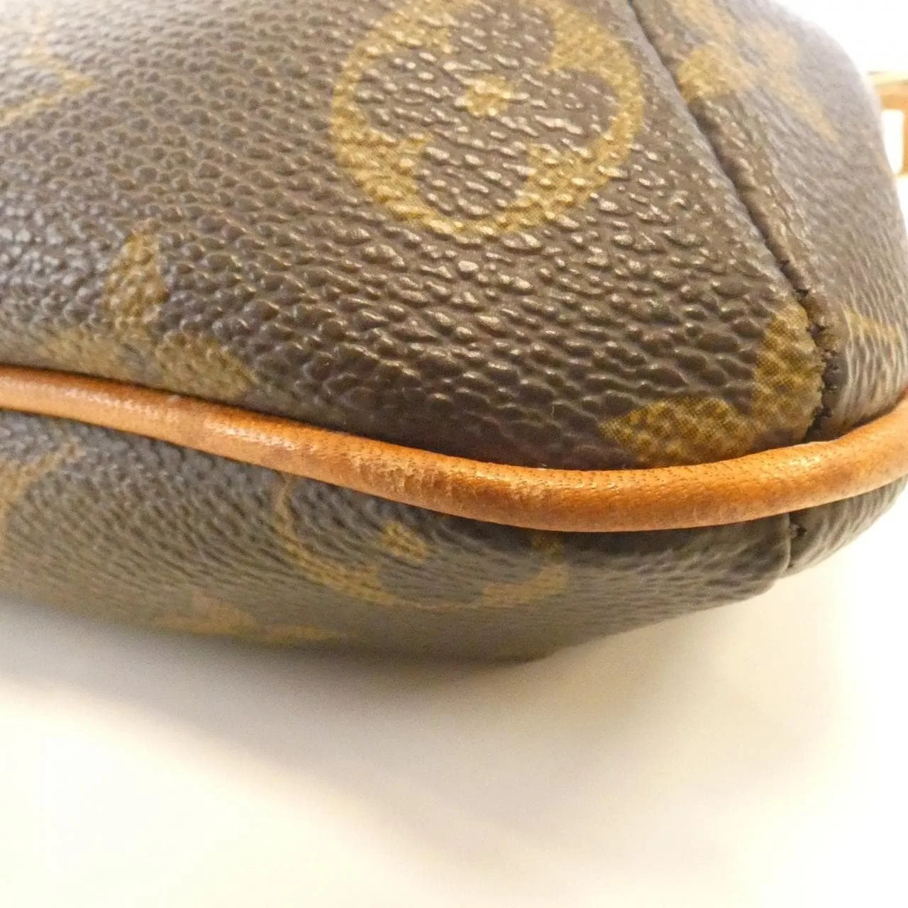 LOUIS VUITTON Musette M51258 Shoulder Monogram 3