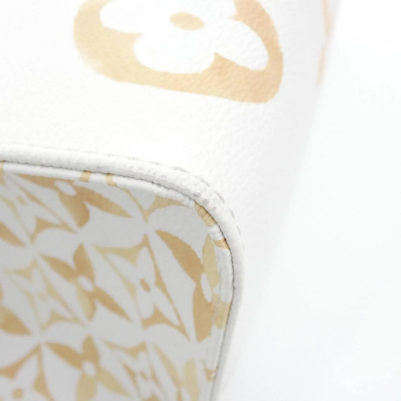 LOUIS VUITTON OnTheGo M22975 Handbag Monogram 米色 Monogram 中古品A - 縮圖 3