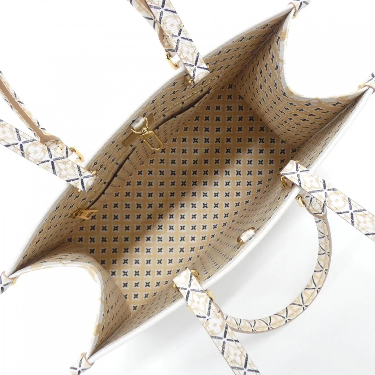 LOUIS VUITTON OnTheGo M22975 Handbag Monogram 米色 Monogram 中古品A - 縮圖 9