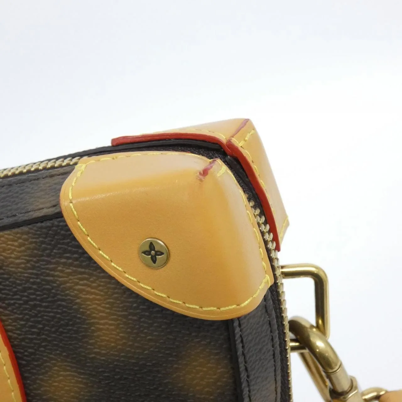 LOUIS VUITTON Soft Trunk M81580 Shoulder Monogram 黑色 Monogram 中古品A - 縮圖 4