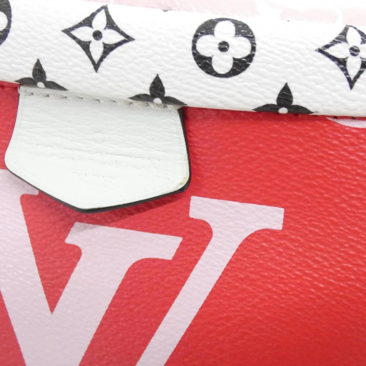 LOUIS VUITTON Bum Bag M44575 Shoulder Monogram Rouge Monogram 中古品B - 縮圖 4