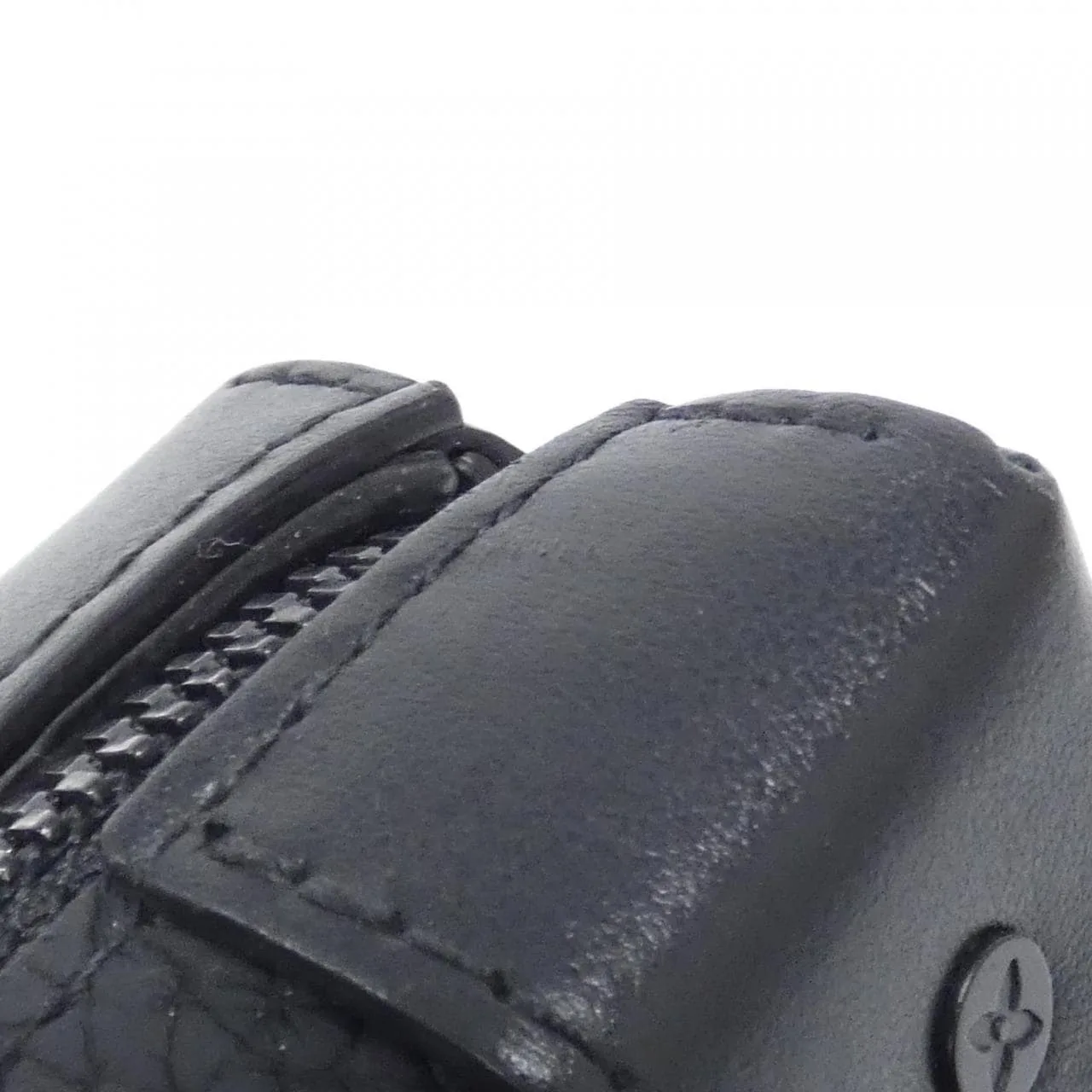 LOUIS VUITTON Soft Trunk M80224 Shoulder Monogram 3