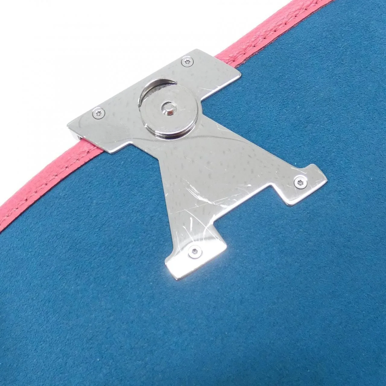 LOUIS VUITTON M59460 Shoulder Epi 黑色 Epi 中古品A - 縮圖 10