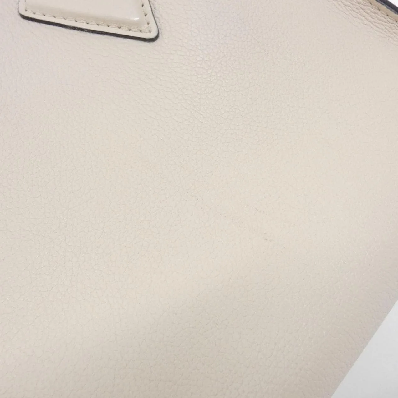 LOUIS VUITTON Mahina M55802 Handbag 灰色 中古品A - 縮圖 4