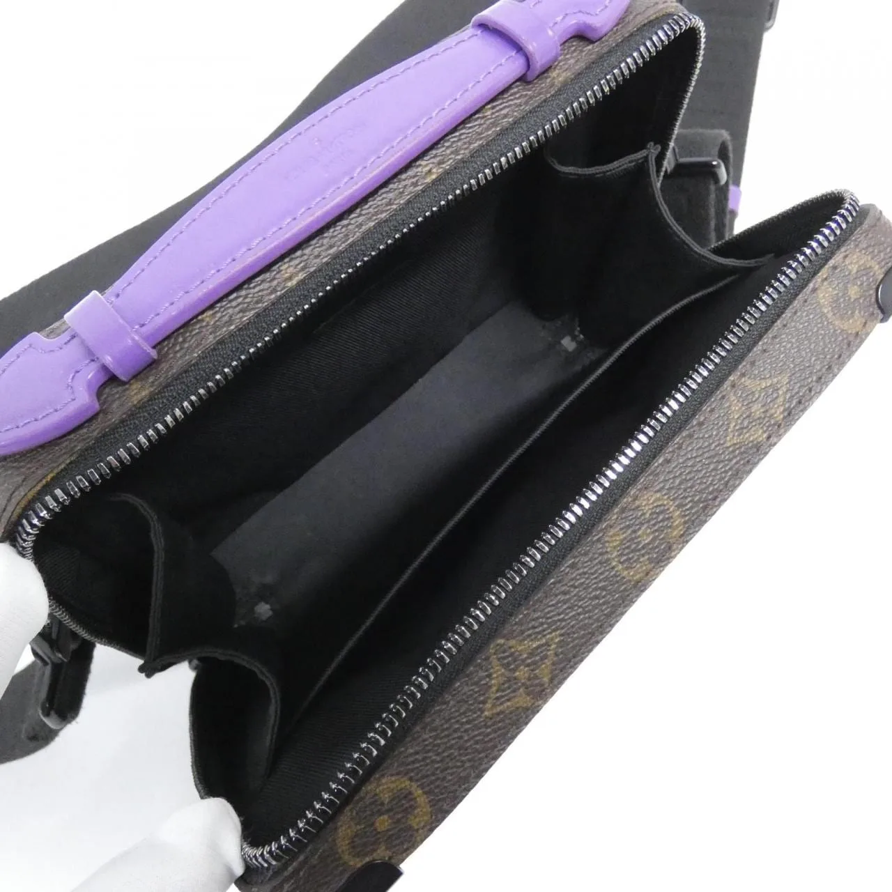 LOUIS VUITTON Soft Trunk M46264 Shoulder Monogram 黑色 Monogram 中古品A - 縮圖 9