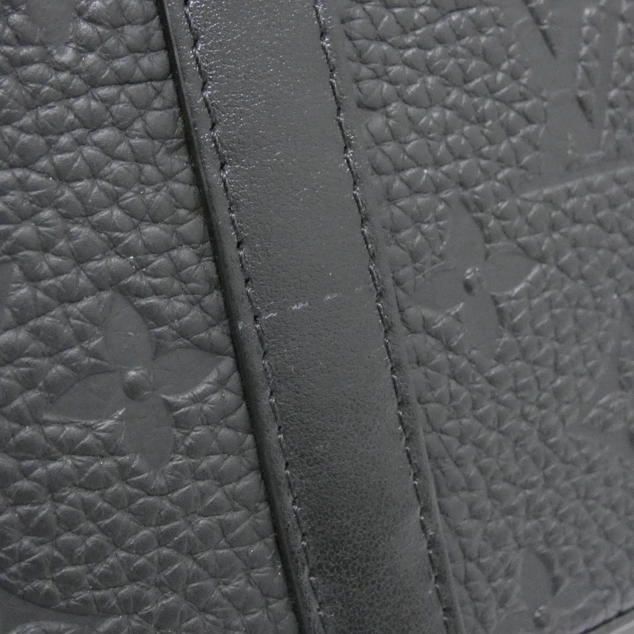 LOUIS VUITTON Soft Trunk M80224 Shoulder Monogram Black Monogram Rank A - Thumbnail 5