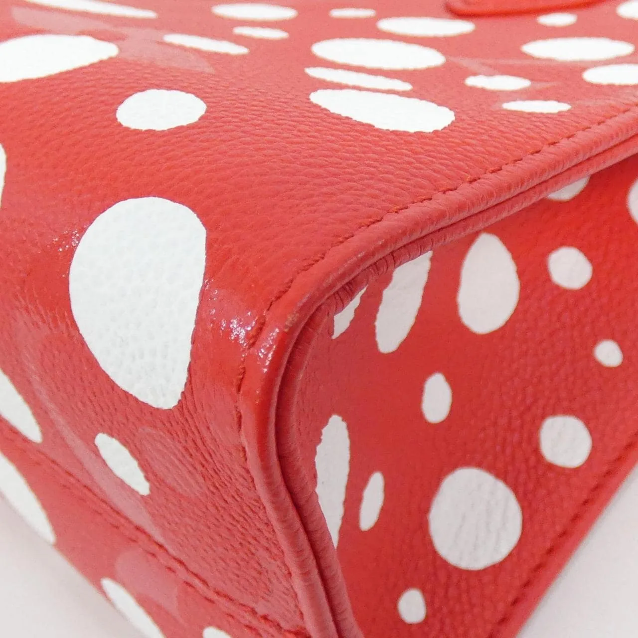 LOUIS VUITTON OnTheGo M46412 Handbag Monogram Rouge Monogram 中古品A - 縮圖 2