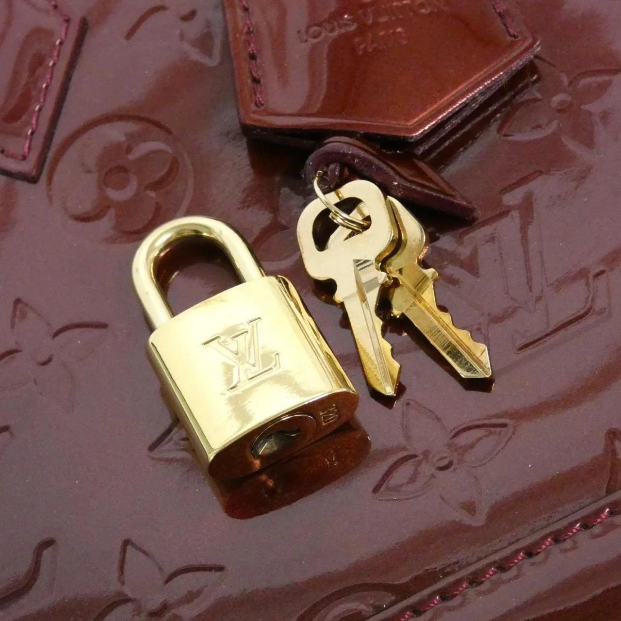 LOUIS VUITTON Alma M91676 Handbag Vernis Rouge Vernis 中古品A - 縮圖 3