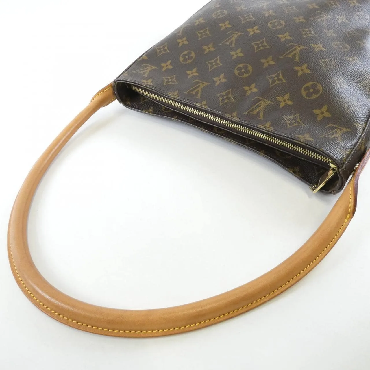LOUIS VUITTON Looping M51145 Shoulder Monogram 黑色 Monogram 中古品A - 縮圖 3