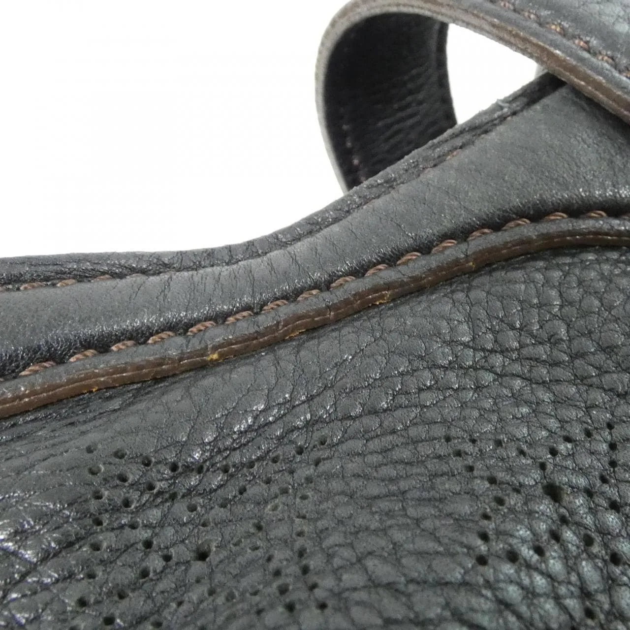 LOUIS VUITTON Mahina M95660 Shoulder 黑色 中古品A - 縮圖 4