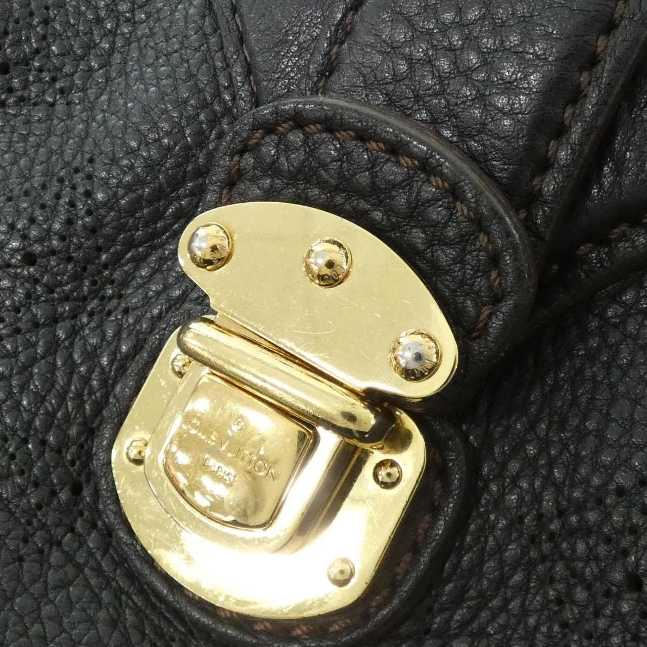 LOUIS VUITTON Mahina M95660 Shoulder 黑色 中古品A - 縮圖 5