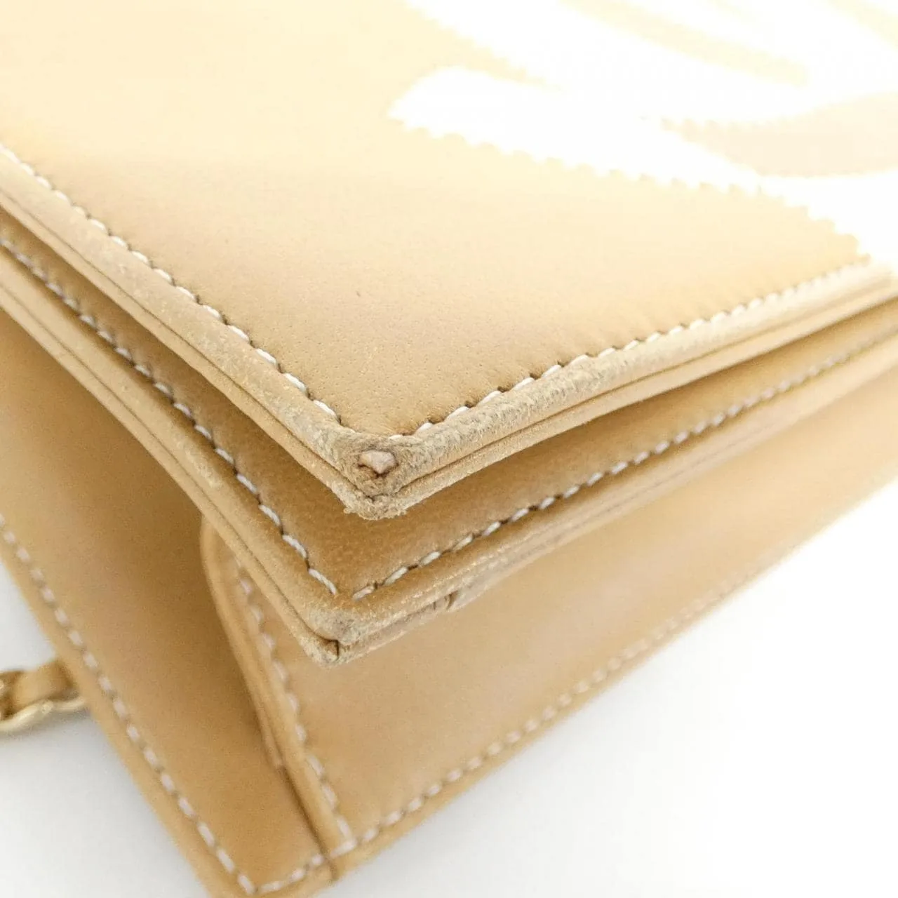 CHANEL Shoulder Lambskin Beige Lambskin Rank B - Thumbnail 4