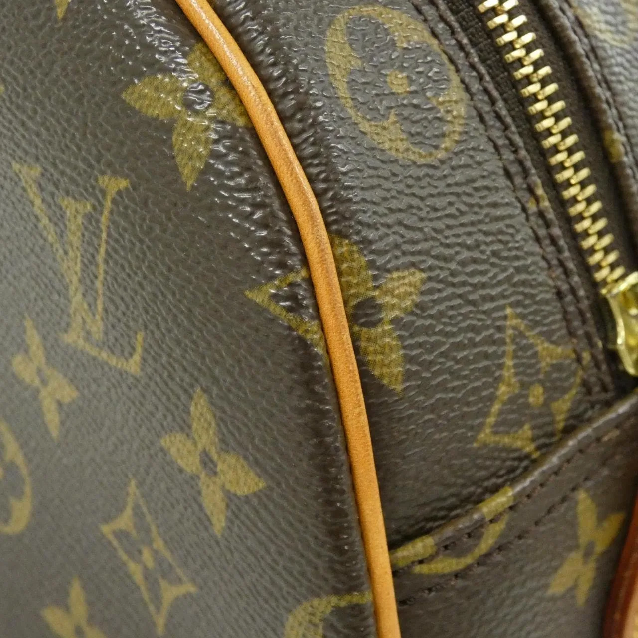 LOUIS VUITTON Blois M51221 Shoulder Monogram