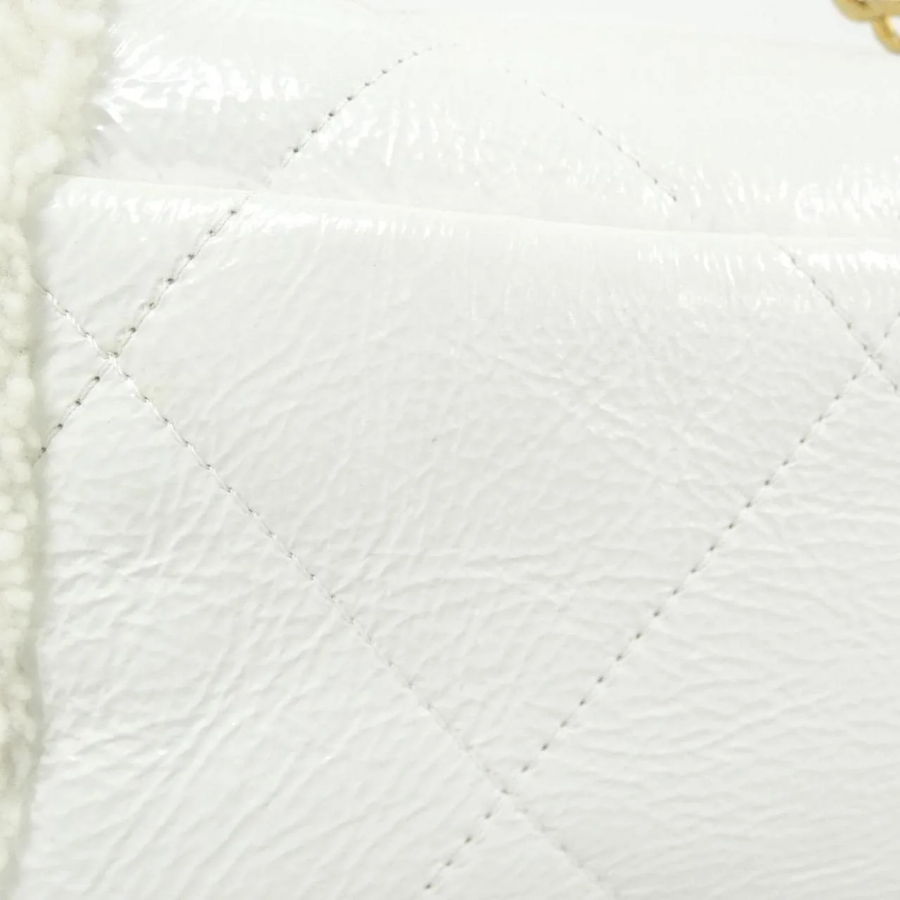 CHANEL Chanel 19 AS1160 Shoulder Lambskin 白色 羊皮 中古品A - 縮圖 6