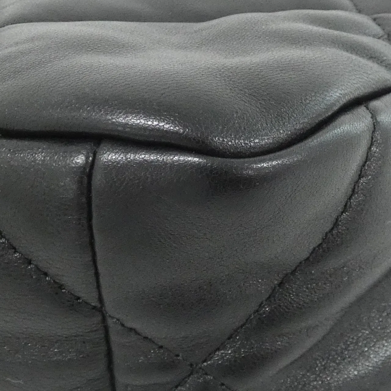 CHANEL Chanel 19 AS1160 Shoulder 黑色 中古品A - 縮圖 3