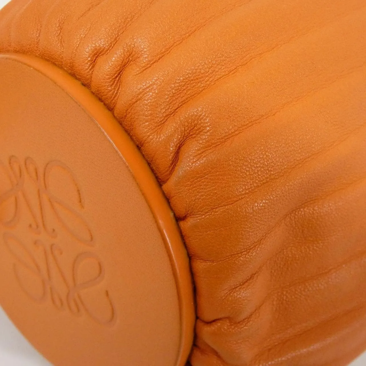 LOEWE A912P84X15 Shoulder Lambskin 黑色 羊皮 中古品A - 縮圖 2