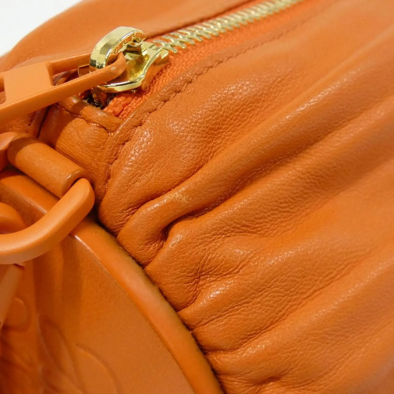 LOEWE A912P84X15 Shoulder Lambskin 黑色 羊皮 中古品A - 縮圖 5