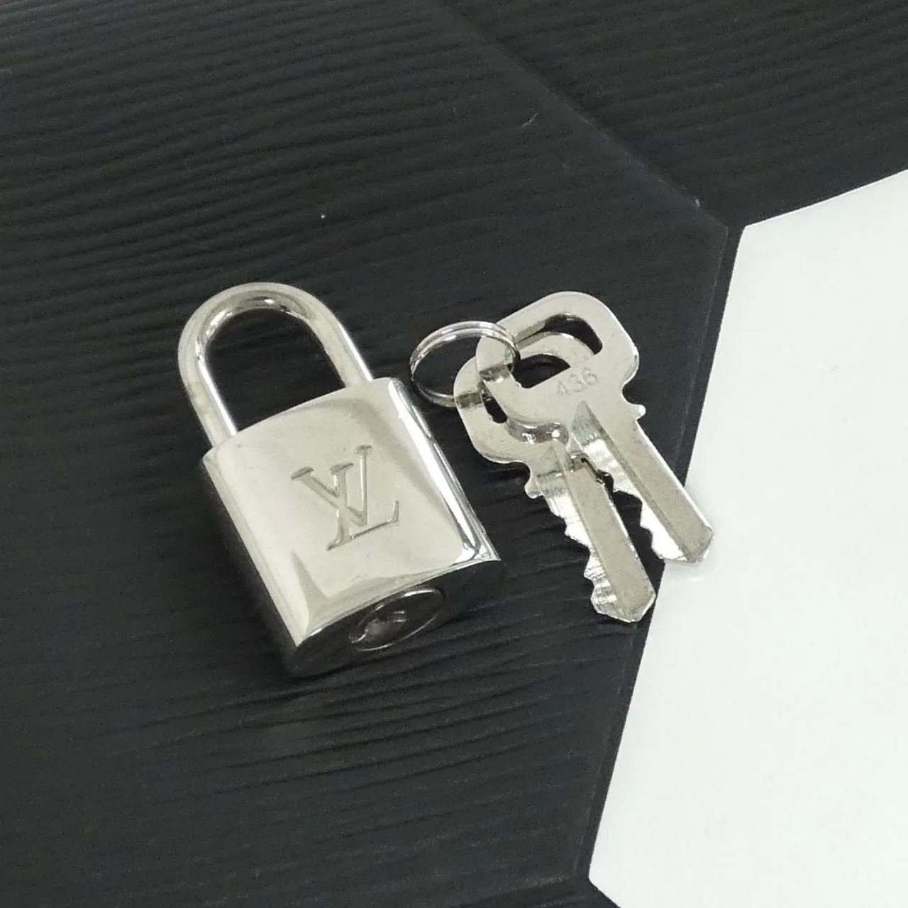 LOUIS VUITTON Keepall M52187 Boston Epi 黑色 Epi 中古品A - 縮圖 4