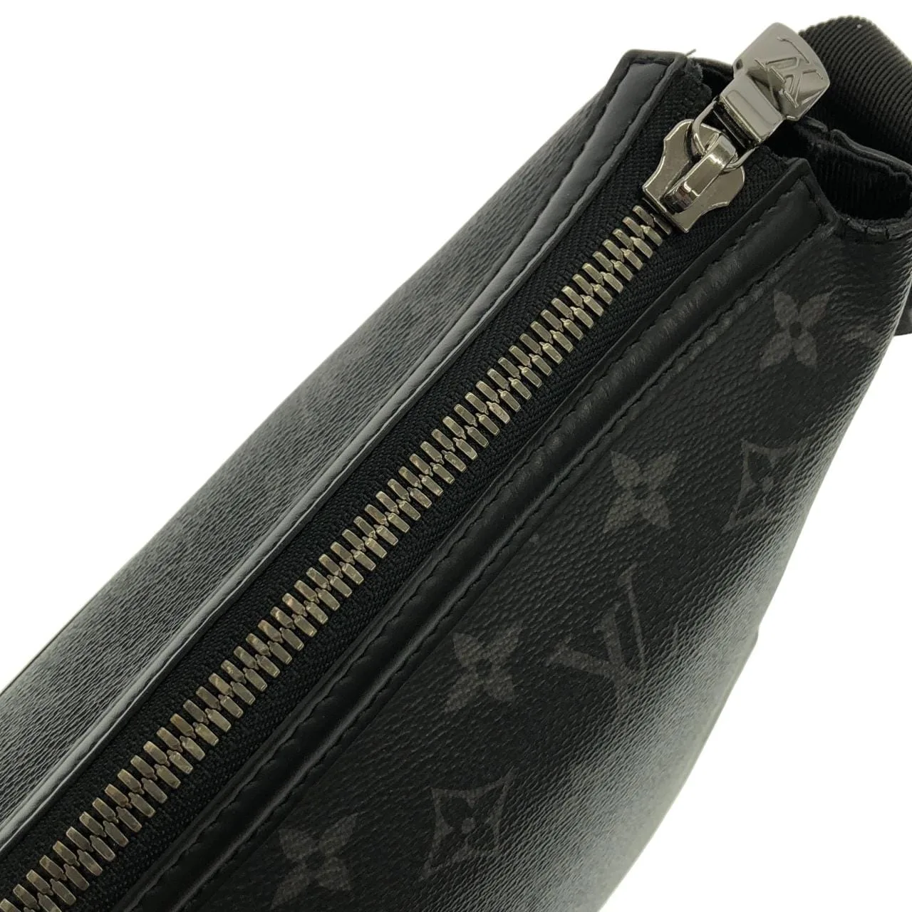 LOUIS VUITTON Eclipse M44223 Shoulder Monogram 黑色 Monogram 中古品A - 縮圖 4