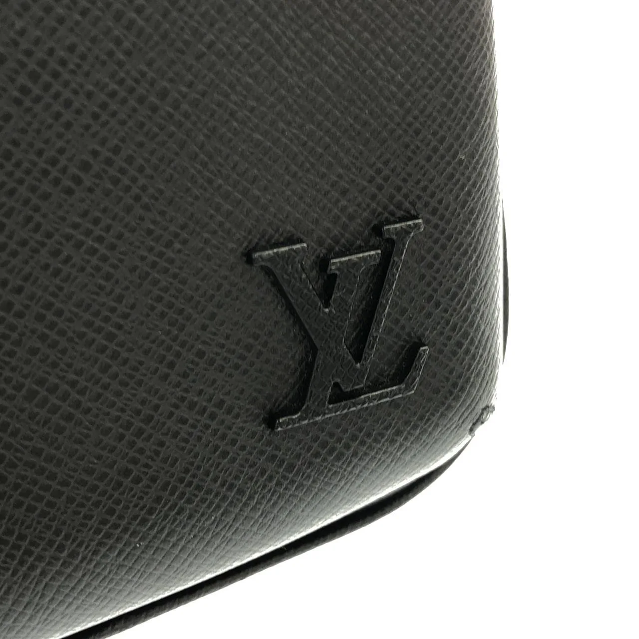 LOUIS VUITTON Avenue M30863 Shoulder 黑色 中古品A - 縮圖 4