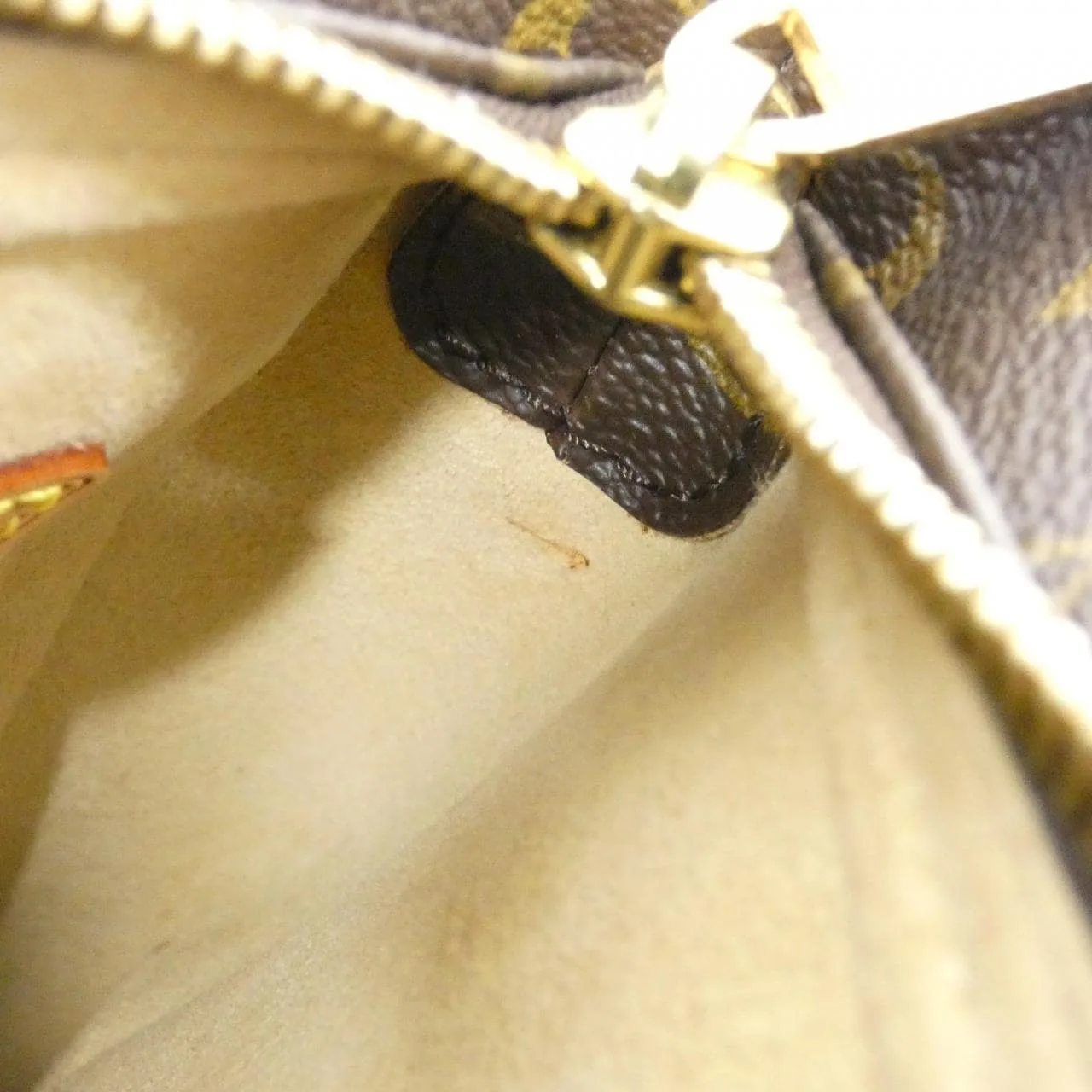 LOUIS VUITTON Looping M51146 Shoulder Monogram 黑色 Monogram 中古品A - 縮圖 7