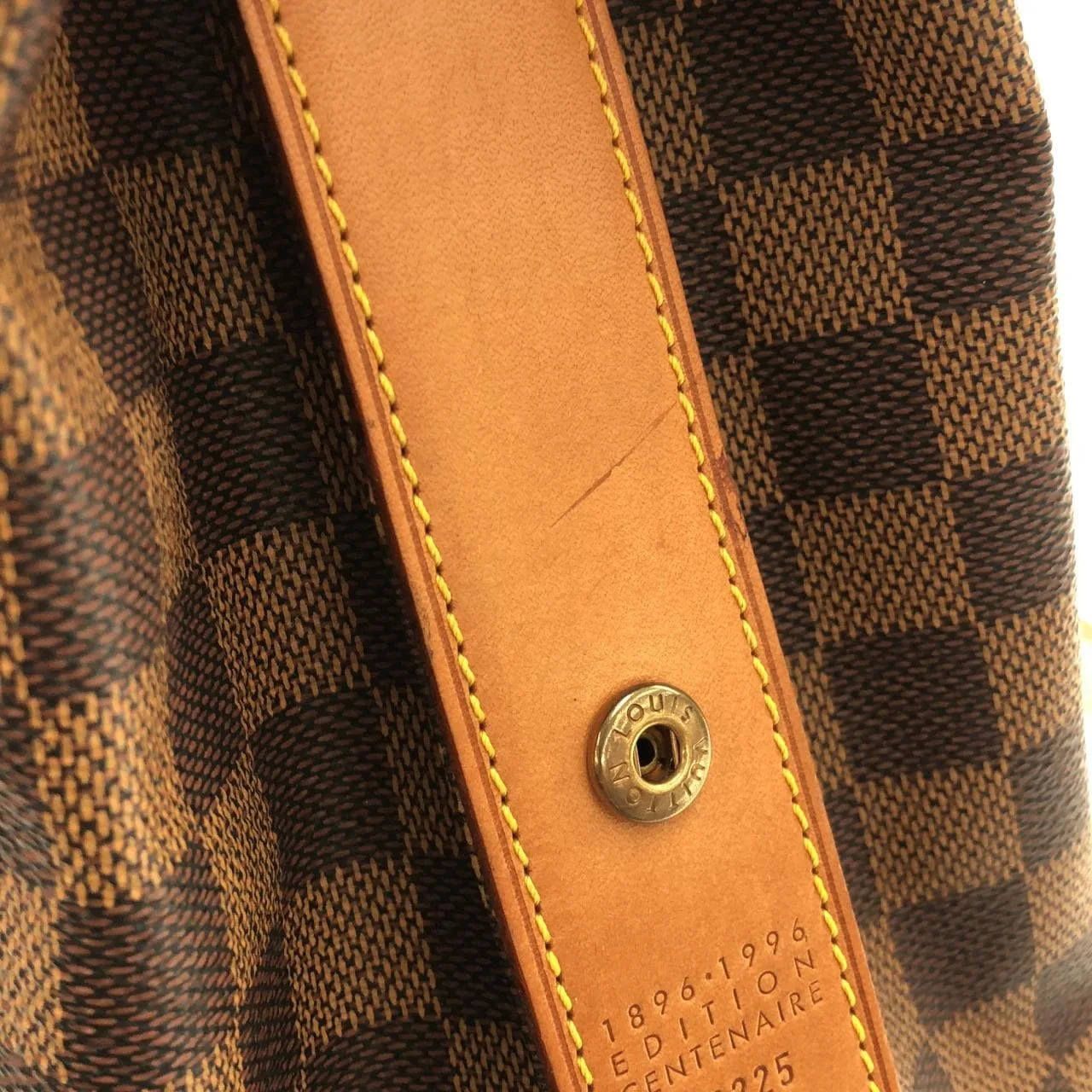 LOUIS VUITTON M99037 Shoulder Damier